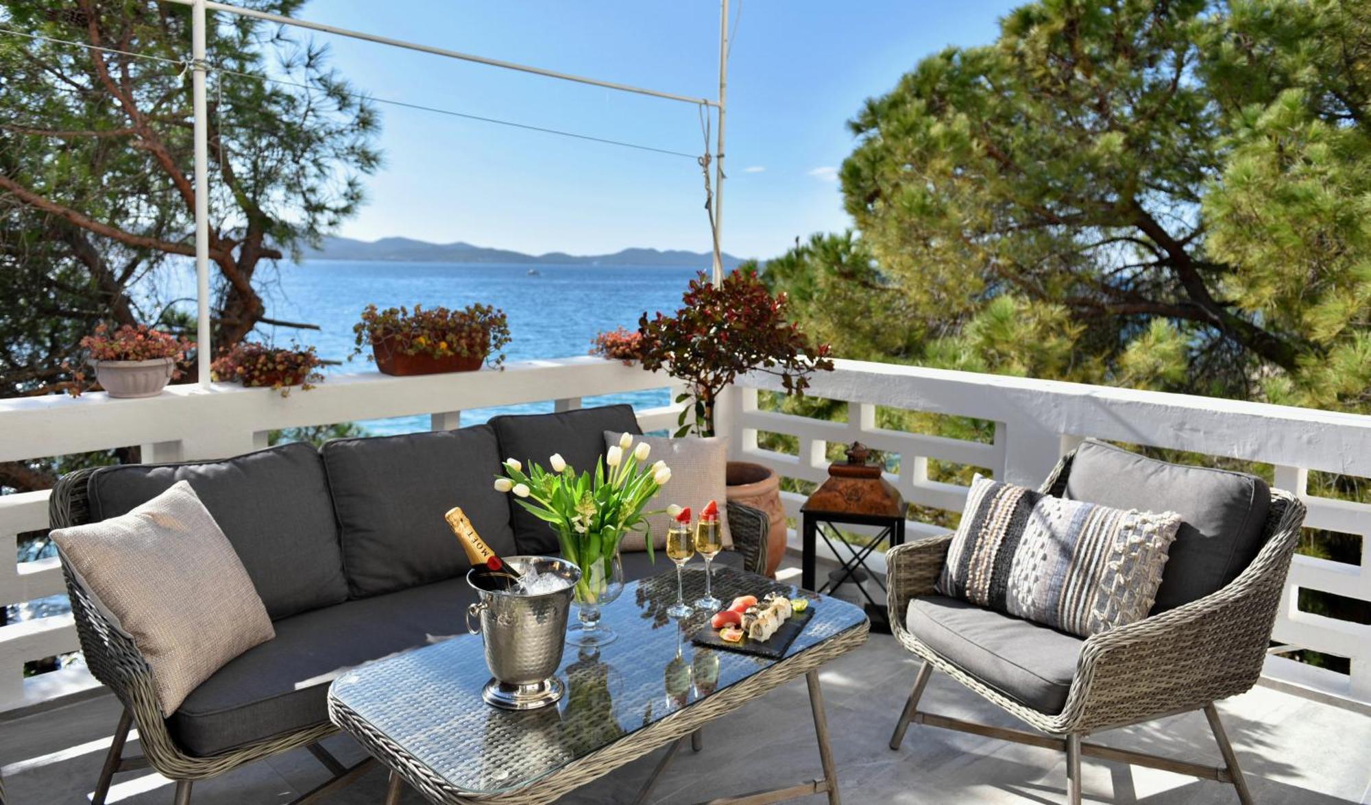 Zadar Center Beach Apartment - Directly On The Sea Exterior foto